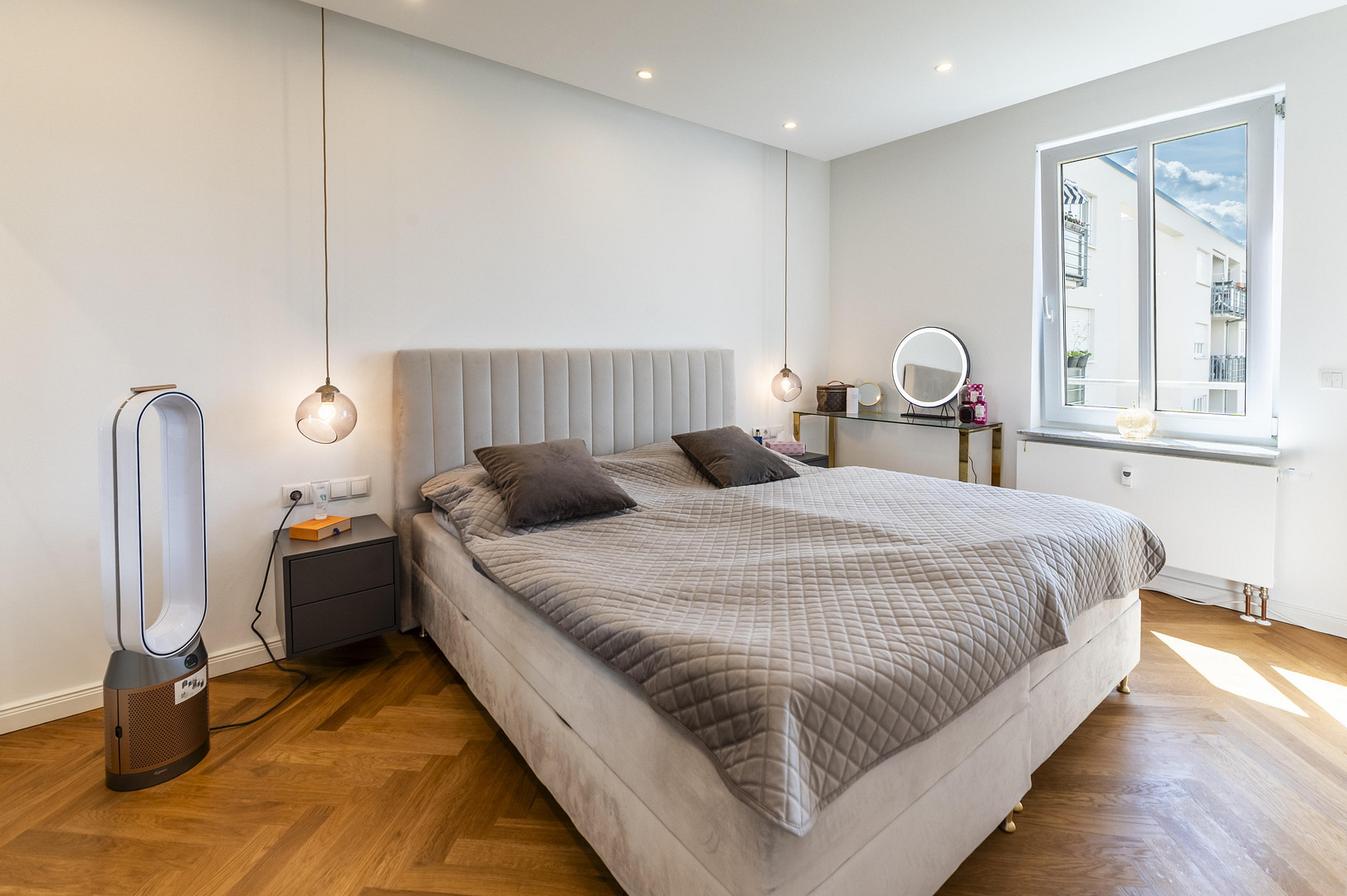 Luxus kernsanierte Maisonette mit Reihenhauscharakter, Garten & Panoramablick über Dresden – Dresden(Plauen) – Vorschaubild 16