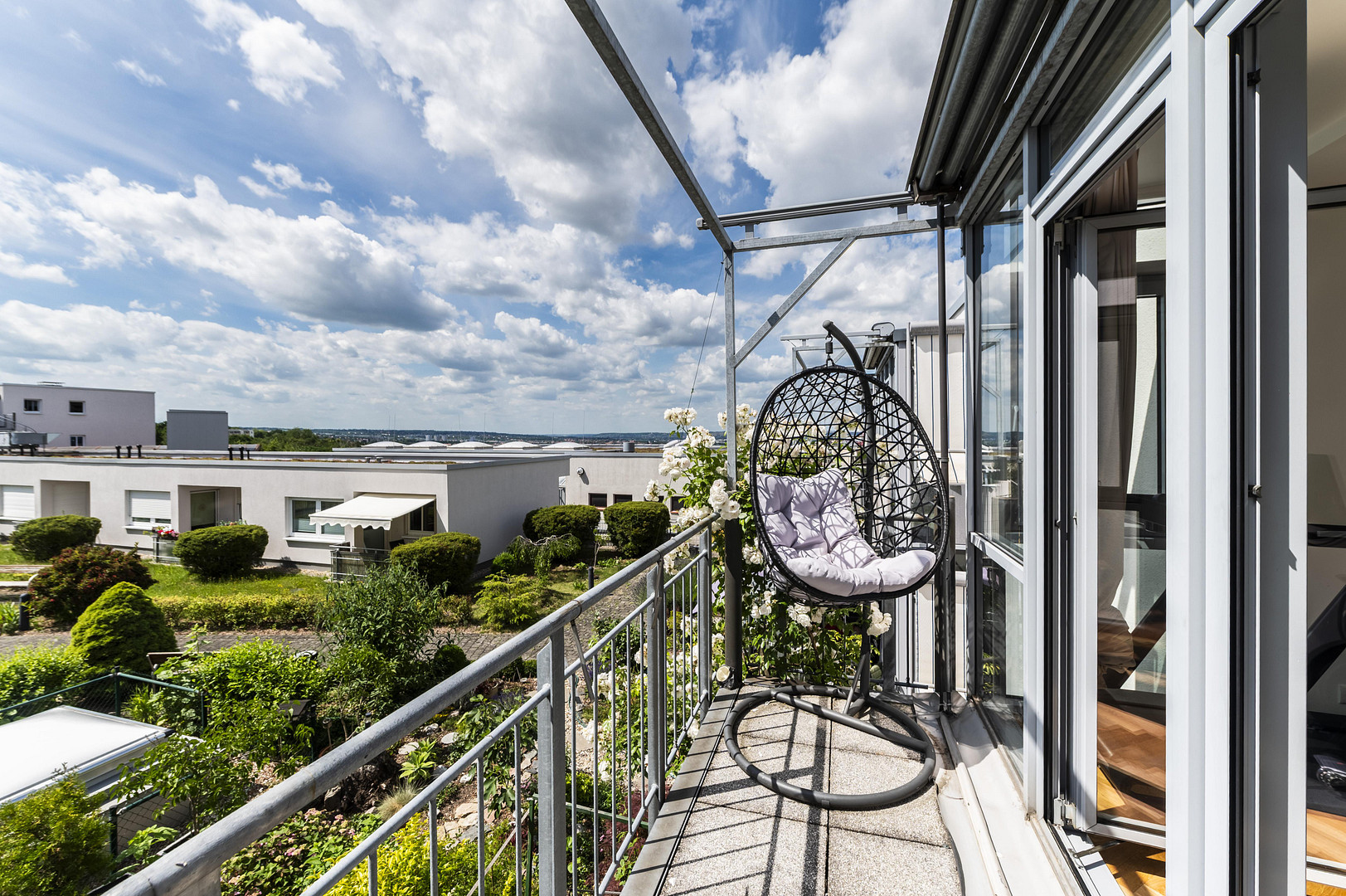 Luxus kernsanierte Maisonette mit Reihenhauscharakter, Garten & Panoramablick über Dresden – Dresden(Plauen) – Vorschaubild 22
