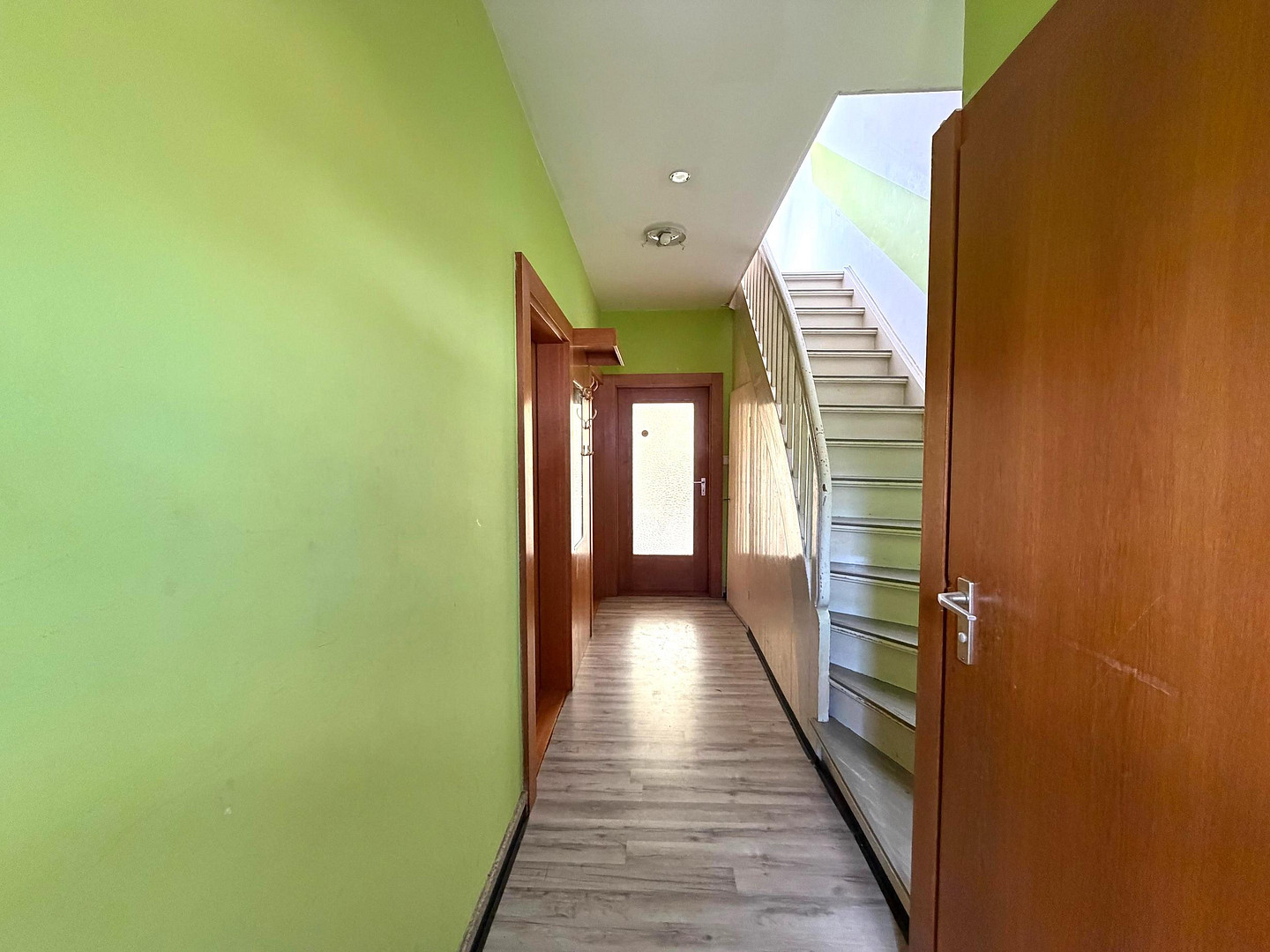 2 Doppelhaushälften / 2-Familienhaus * in Feucht – Erlenweg 1, 90537 Feucht – Vorschaubild 3