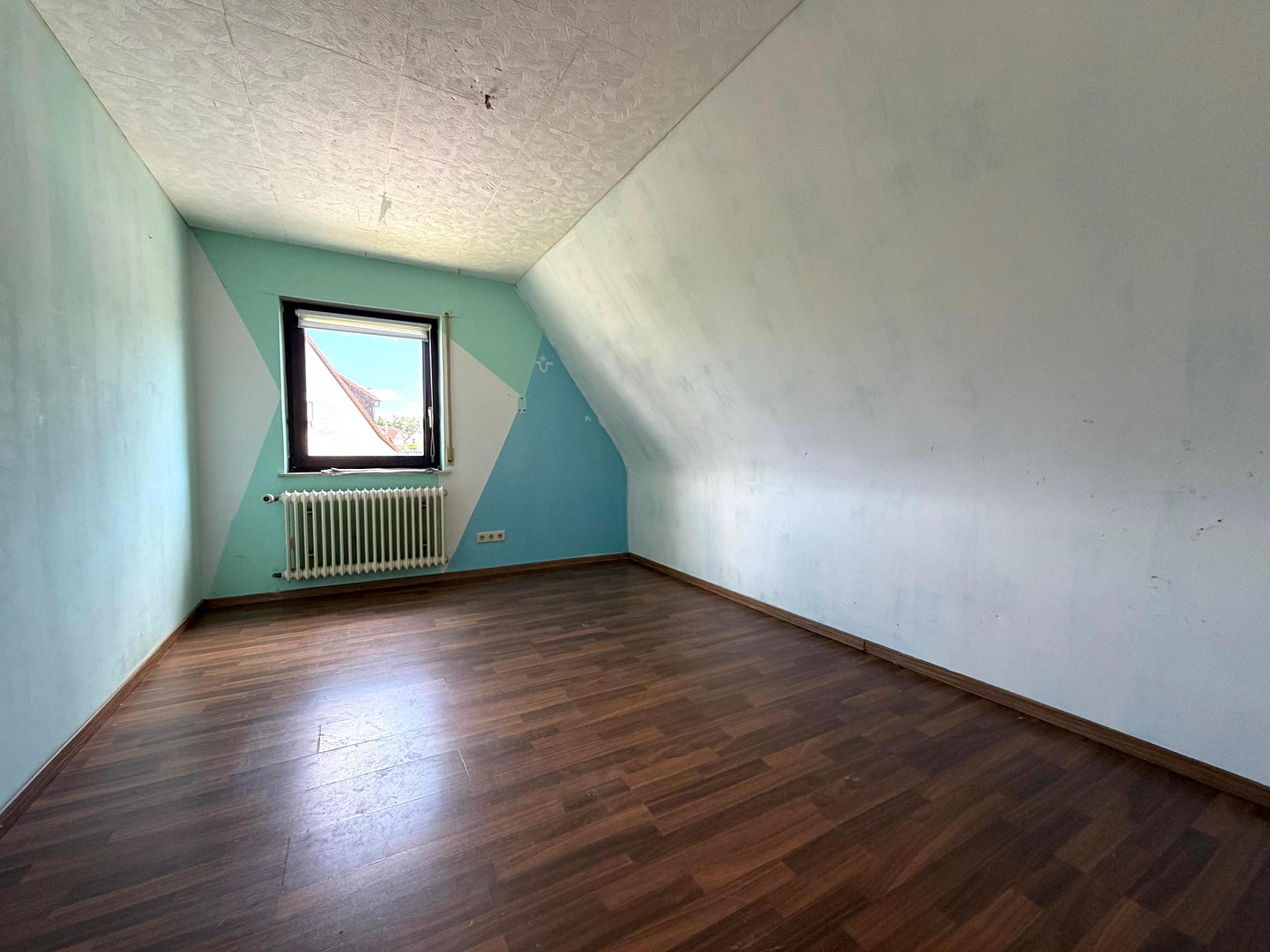 2 Doppelhaushälften / 2-Familienhaus * in Feucht – Erlenweg 1, 90537 Feucht – Vorschaubild 10