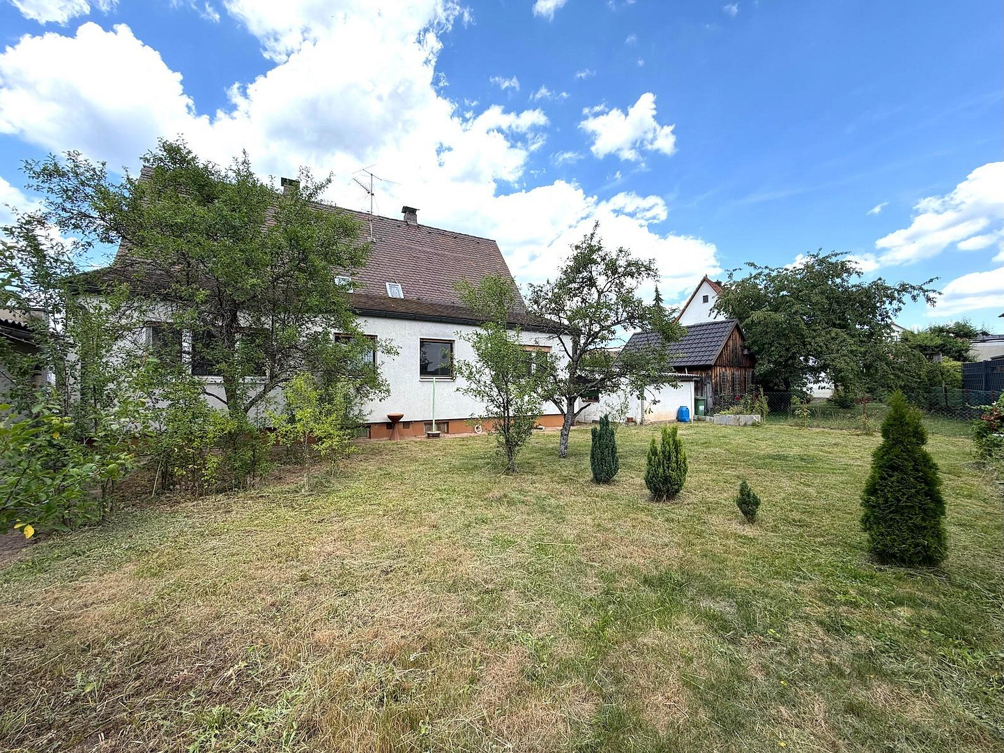 2 Doppelhaushälften / 2-Familienhaus * in Feucht – Erlenweg 1, 90537 Feucht – Vorschaubild 20