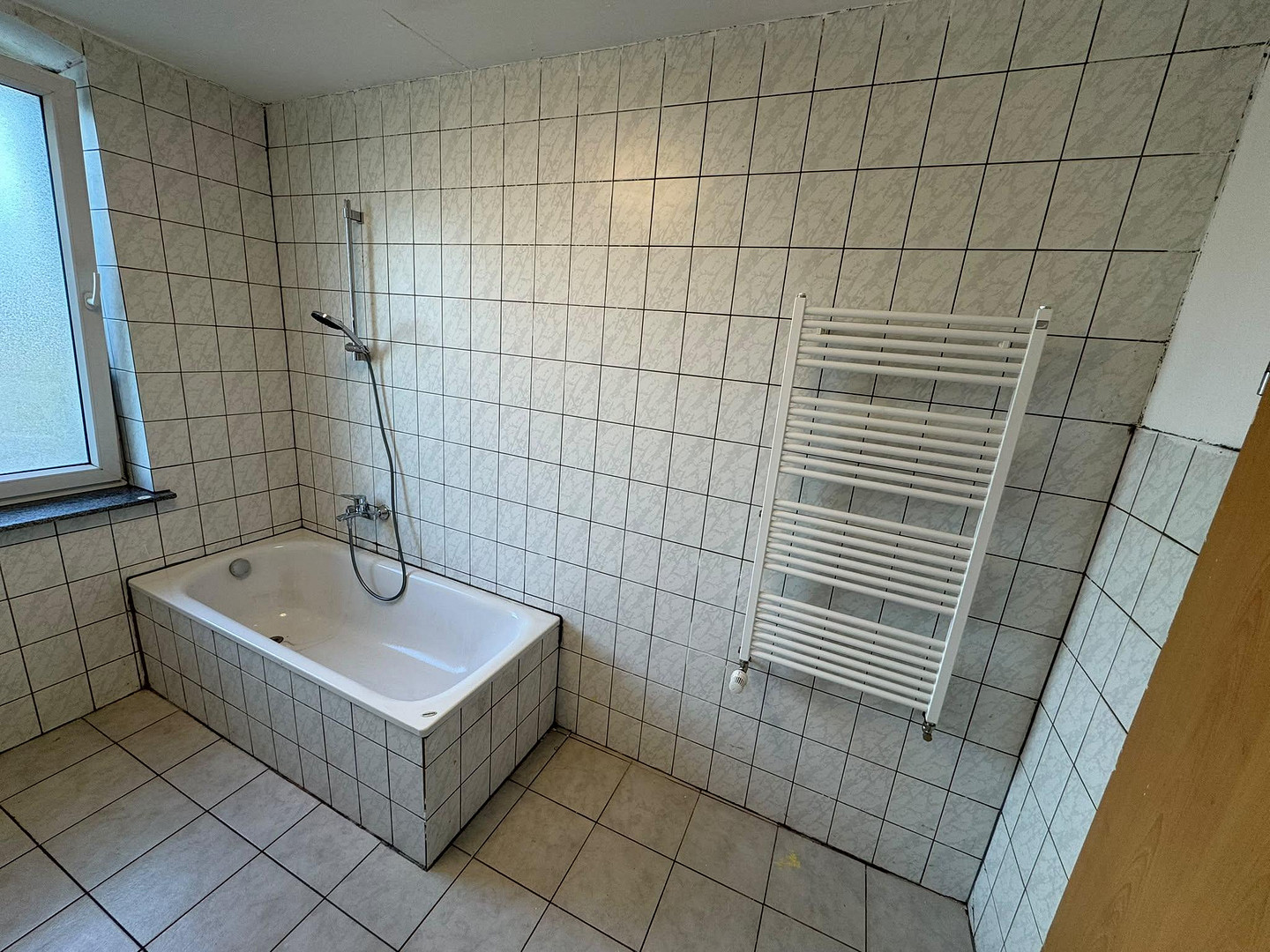 Einziehen, wohlfühlen und Zuhause sein! – Beckstraße 7a, 46238 Bottrop – Vorschaubild 8