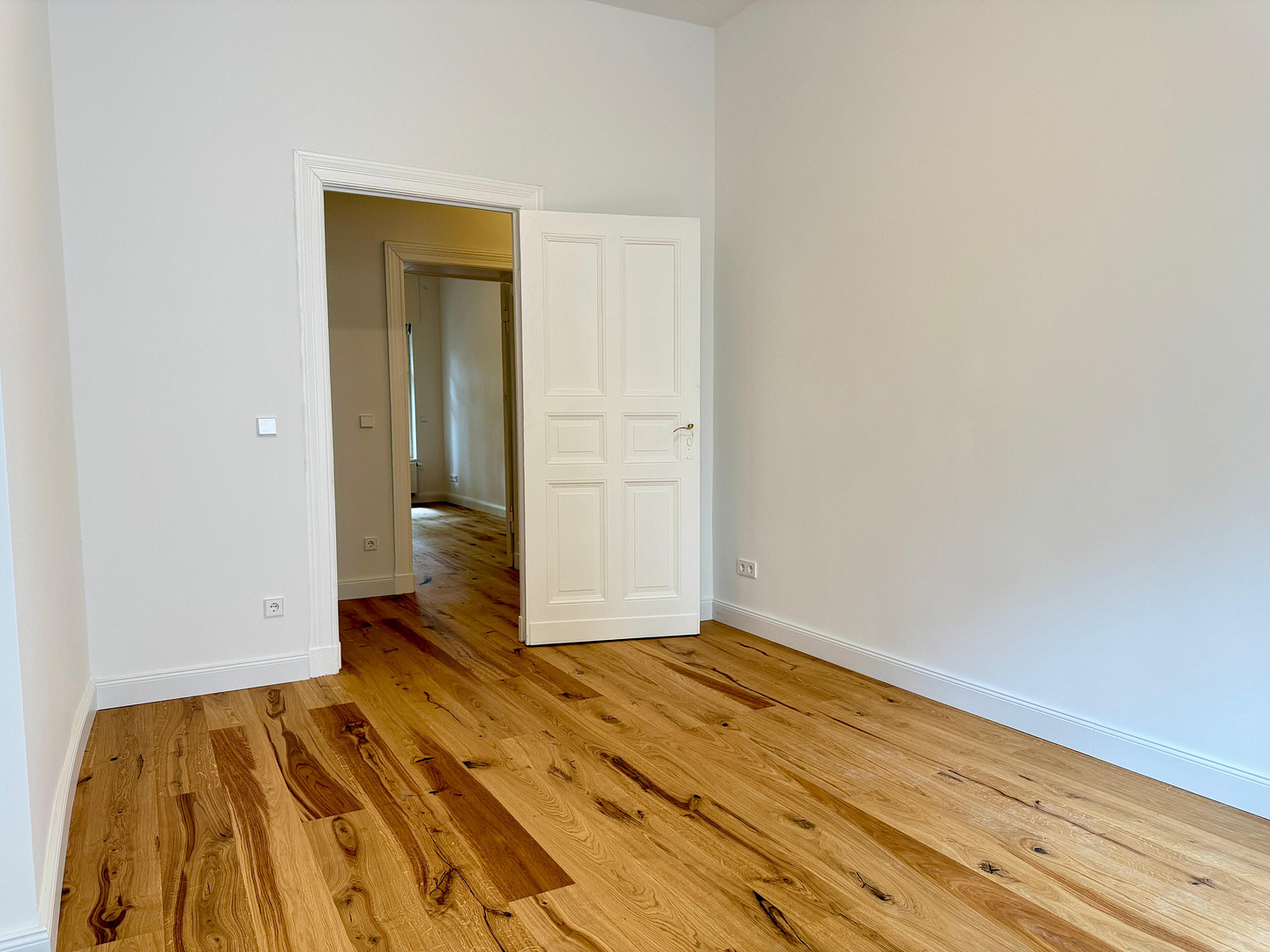 Erstbezug nach Sanierung | barrierefreie Altbauwohnung mit Terrasse in Bestlage | provisionsfrei – Rönnestraße 4, 14057 Berlin(Charlottenburg) – Vorschaubild 9