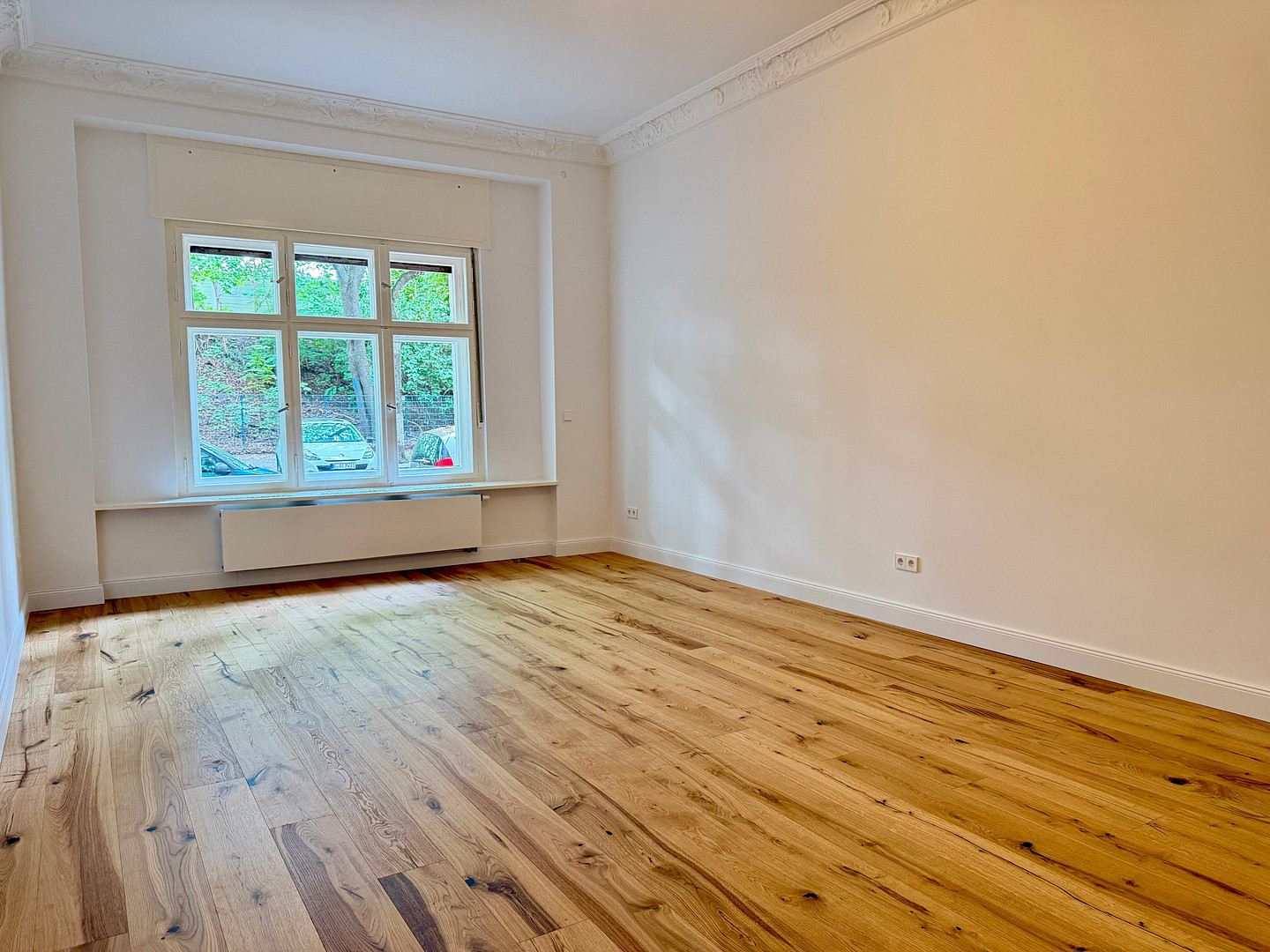 Erstbezug nach Sanierung | barrierefreie Altbauwohnung mit Terrasse in Bestlage | provisionsfrei – Rönnestraße 4, 14057 Berlin(Charlottenburg) – Vorschaubild 2