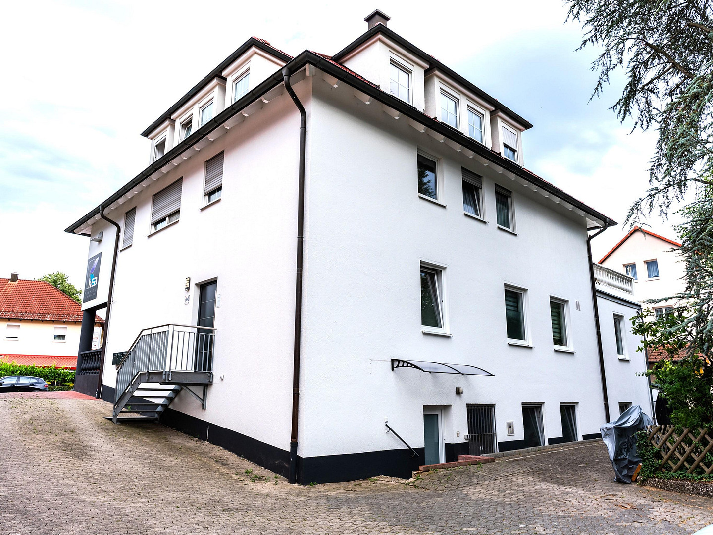 Renditestarkes Wohn- und Geschäftshaus in Fürth-Stadeln – Fürth(Stadeln) – Vorschaubild 2