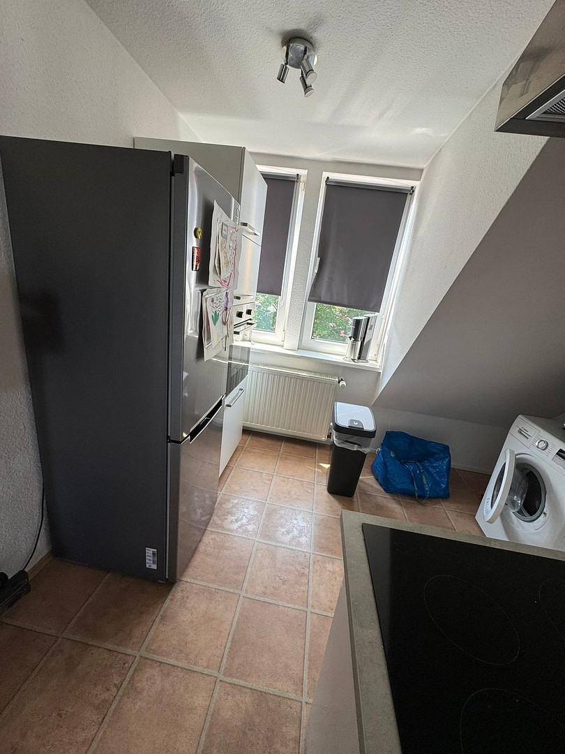 Gemütliche 3-Zimmer-DG-Wohnung (64 qm) – Perfekt für Studenten & Pendler nahe FH Niederrhein – Kölner Straße 228, 47805 Krefeld(Dießem/Lehmheide) – Vorschaubild 6