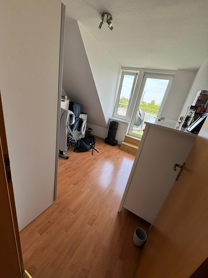 Gemütliche 3-Zimmer-DG-Wohnung (64 qm) – Perfekt für Studenten & Pendler nahe FH Niederrhein – Kölner Straße 228, 47805 Krefeld(Dießem/Lehmheide) – Vorschaubild 10
