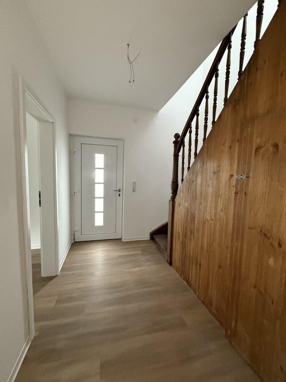 Kernsaniertes Einfamilienhaus mit modernem Anbau – 67063 Ludwigshafen Friesenheim(Friesenheim) – Vorschaubild 4