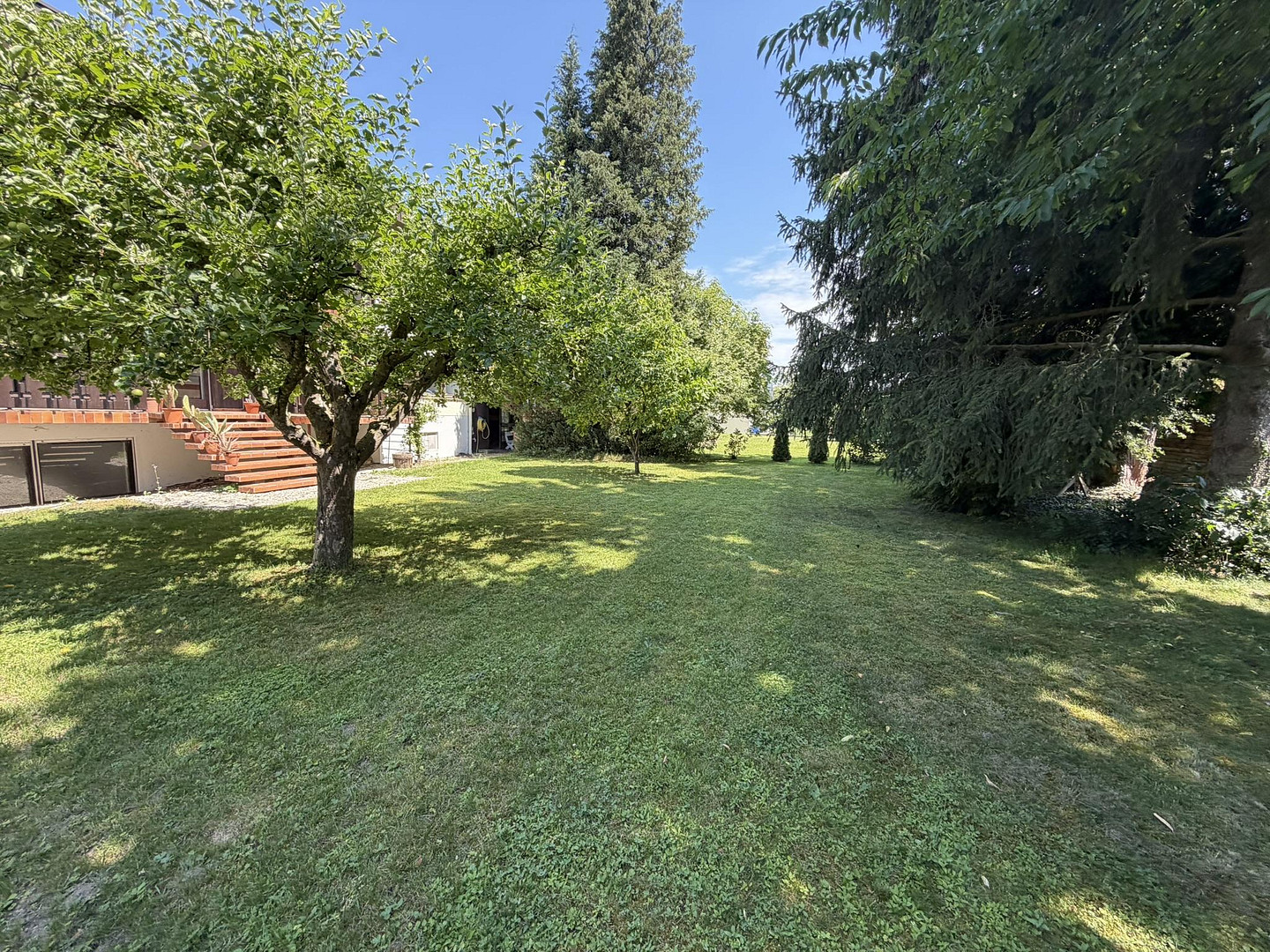 Zentrumsnah: Wohnhaus mit Galerie/Werkstatt, Einlieger-App.  & traumh. Naturgarten (834 qm) – Bad Füssing – Vorschaubild 8