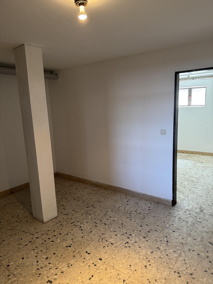 Zentrumsnah: Wohnhaus mit Galerie/Werkstatt, Einlieger-App.  & traumh. Naturgarten (834 qm) – Bad Füssing – Vorschaubild 33