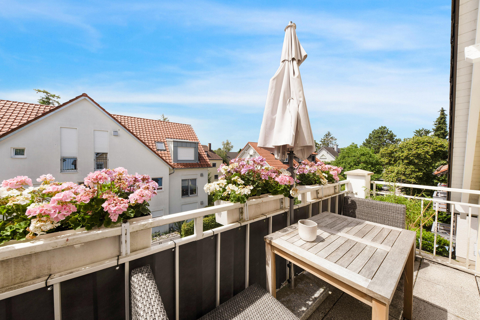 Design-Maisonette (Alleinige Etage) | KfW-A+, Galerie, Kamin | nahe S-Bahn Untermenzing – Manzostr. 15, 80997 München(Untermenzing) – Vorschaubild 19