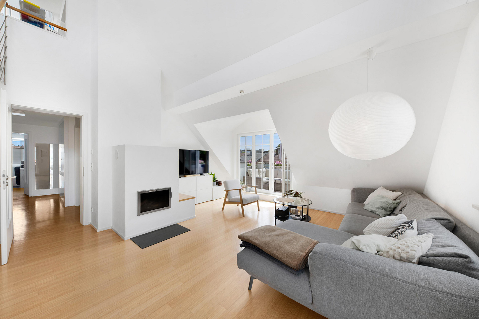 Design-Maisonette (Alleinige Etage) | KfW-A+, Galerie, Kamin | nahe S-Bahn Untermenzing – Manzostr. 15, 80997 München(Untermenzing) – Vorschaubild 4