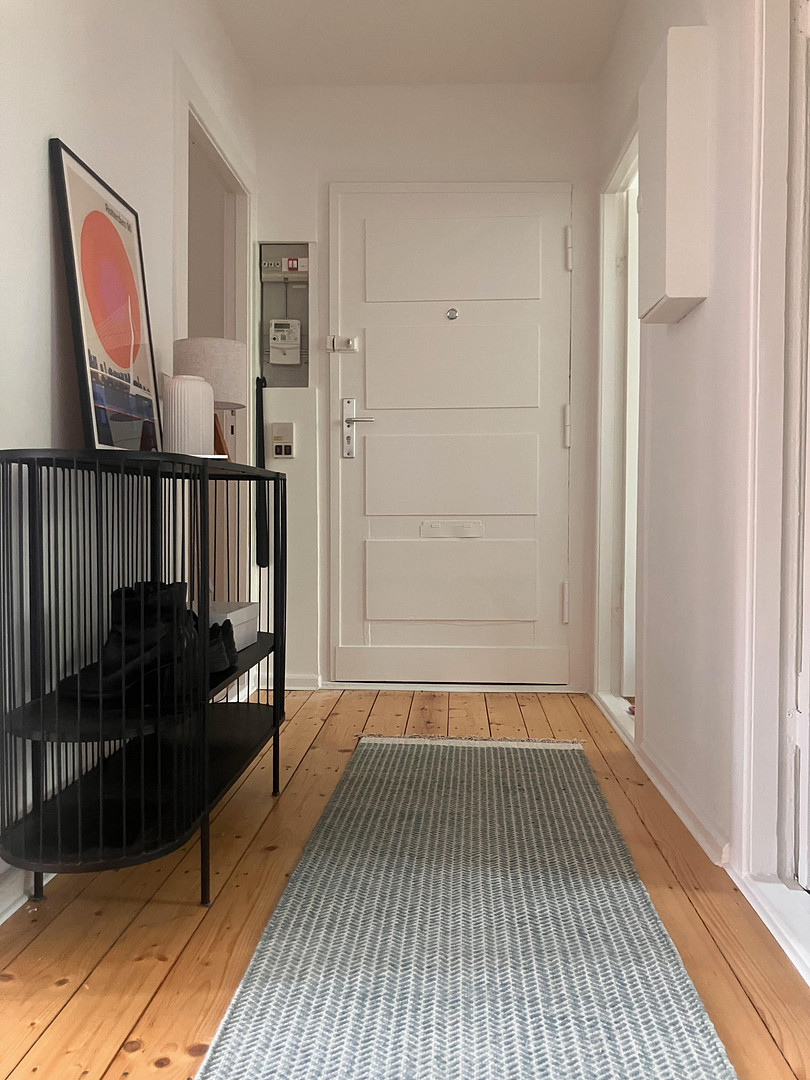 Wunderschön möblierte, frisch sanierte Wohnung in Schöneberg mit Sonnenbalkon & EBK – Traegerstr. 8, 12159 Berlin(Schöneberg) – Vorschaubild 11