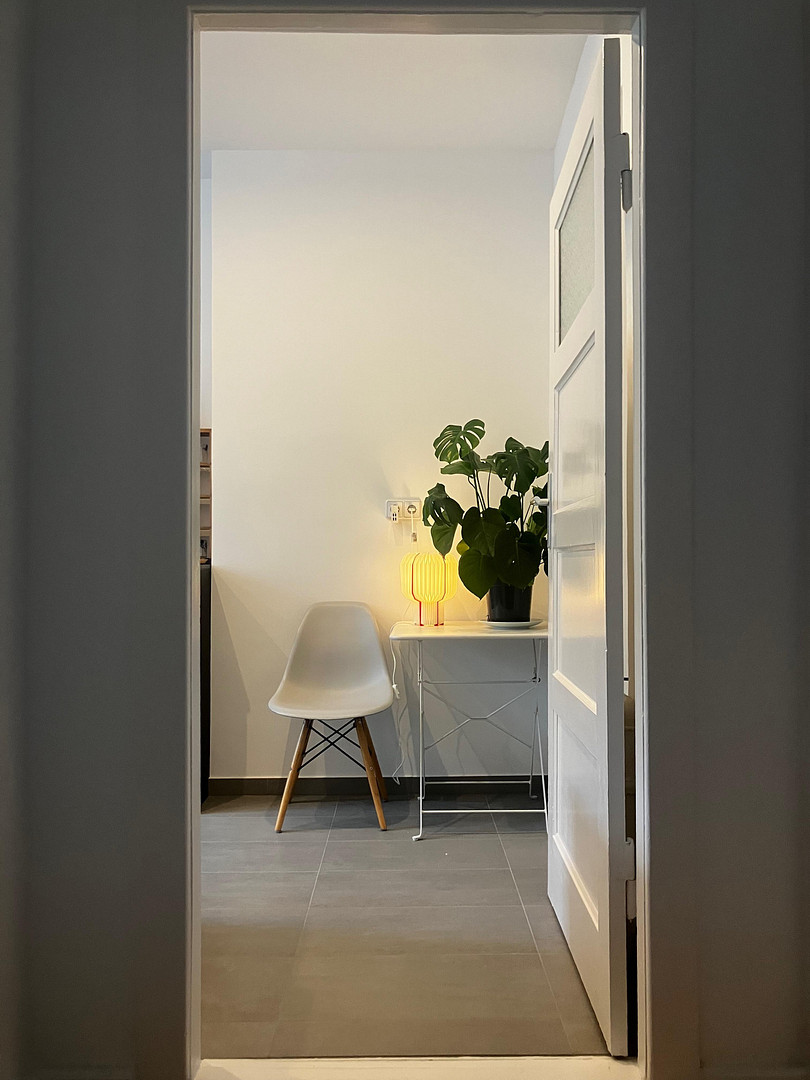 Wunderschön möblierte, frisch sanierte Wohnung in Schöneberg mit Sonnenbalkon & EBK – Traegerstr. 8, 12159 Berlin(Schöneberg) – Vorschaubild 20