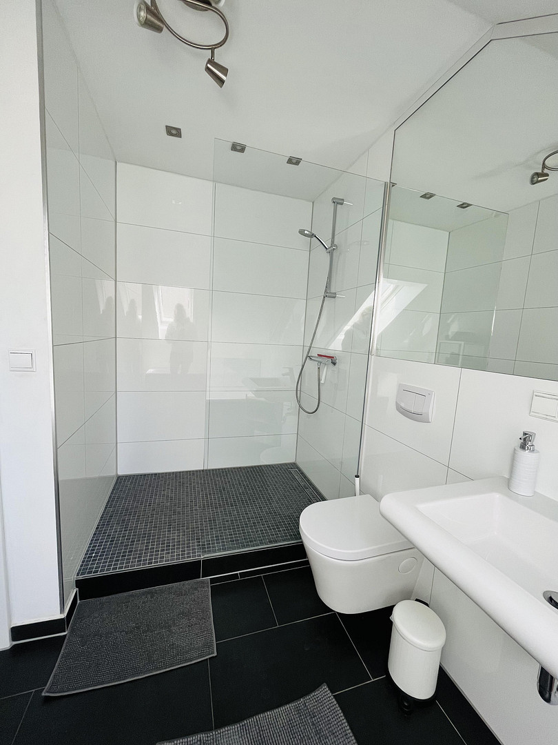 Moderne 3-Zimmer-Wohnung in sehr zentraler Lage (Nutzung als Ferienwohnung möglich) – Hannover(Mitte) – Vorschaubild 4