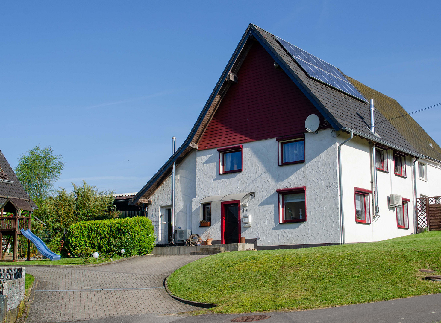 Einfamilienhaus m. energetischen Raffinessen! Prov-Frei! – Am Schürenfeld 11a, 51702 Bergneustadt(Attenbach) – Vorschaubild 2