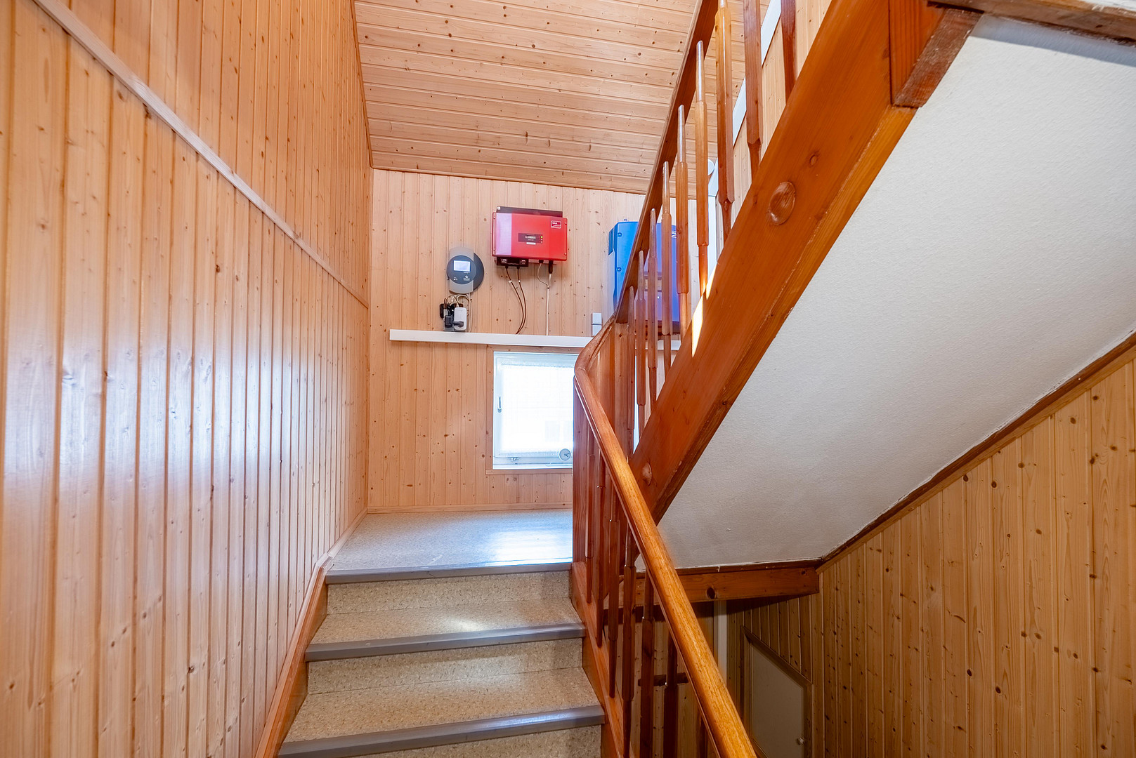 Der günstige Weg ins Eigenheim: Einfamilienhaus mit Garage und Gestaltungspotenzial – Wittislingen – Vorschaubild 7