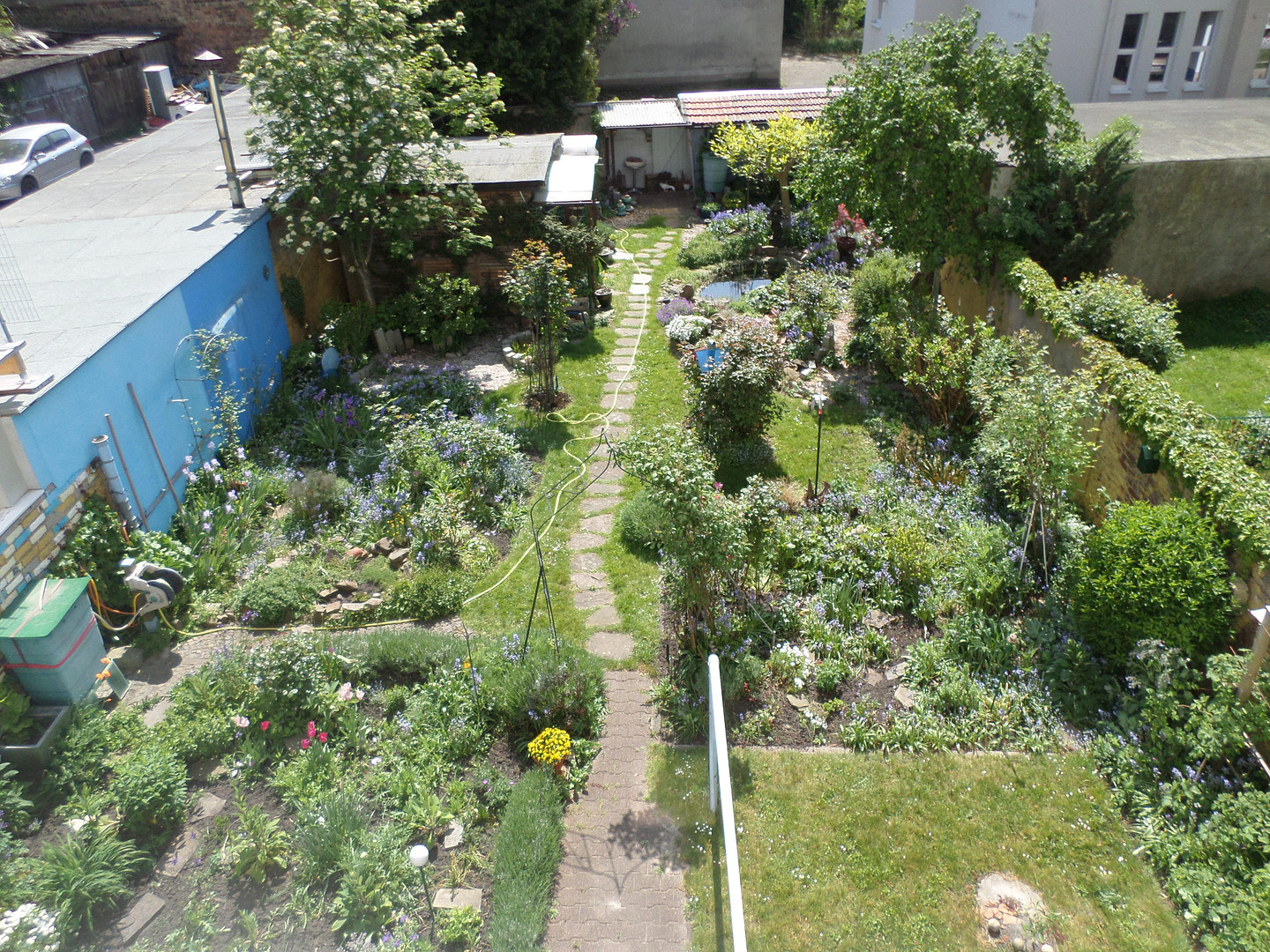 Große Innenstadtwohnung mit Balkon und Garten – Foto 2