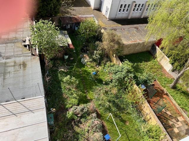 Große Innenstadtwohnung mit Balkon und Garten – Foto 3