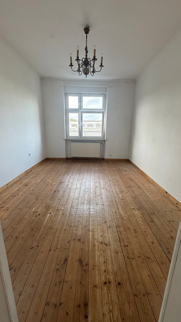 Große Innenstadtwohnung mit Balkon und Garten – Foto 13