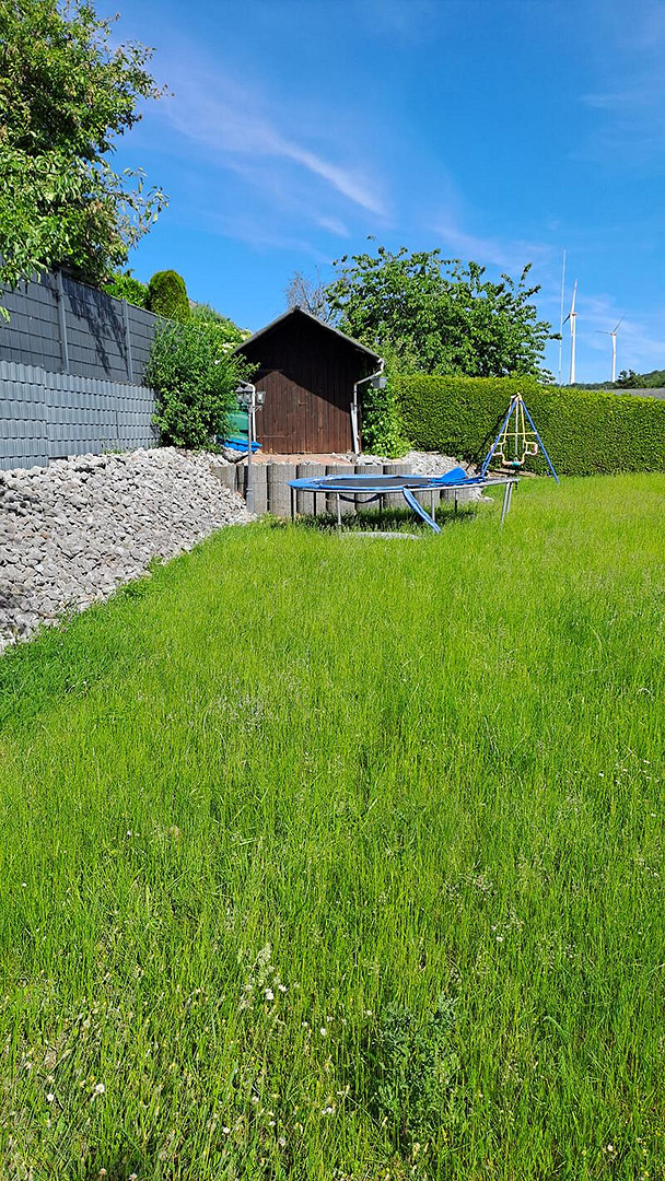Traumhaus in Südlage - 1 bis 2 Familienhaus in Günterod – Bad Endach(Am Heiligen Berg) – Vorschaubild 4