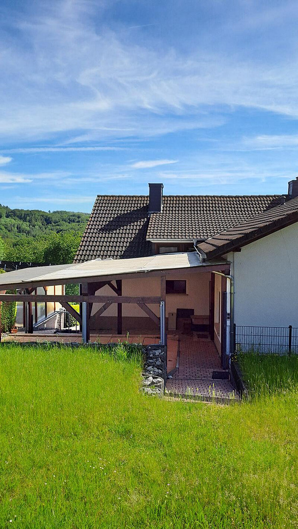 Traumhaus in Südlage - 1 bis 2 Familienhaus in Günterod – Bad Endach(Am Heiligen Berg) – Vorschaubild 2
