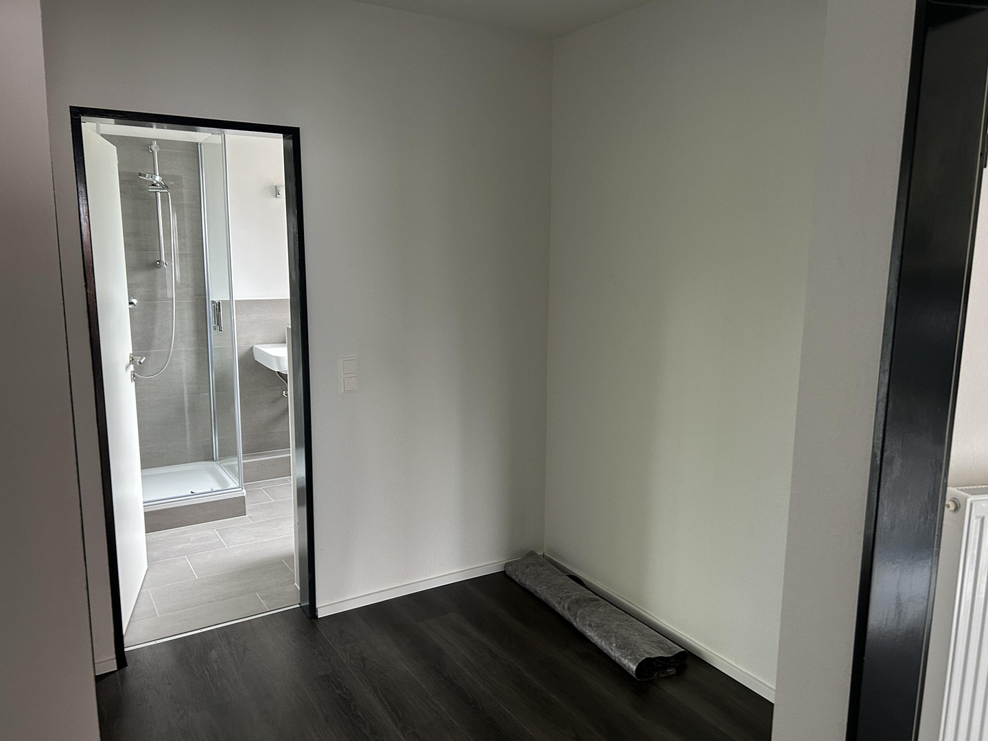 Penthouse-Style komplett renoviert und frei (nicht vermietet) – Sibeliusweg 22, 30655 Hannover(Groß Buchholz) – Vorschaubild 27