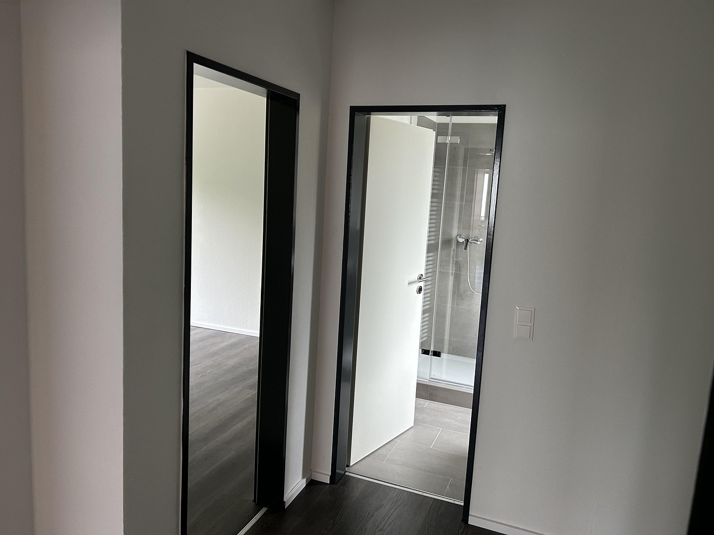 Penthouse-Style komplett renoviert und frei (nicht vermietet) – Sibeliusweg 22, 30655 Hannover(Groß Buchholz) – Vorschaubild 26