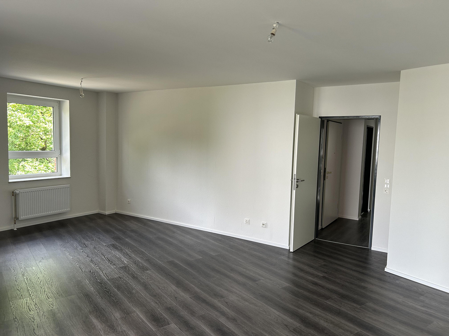 Penthouse-Style komplett renoviert und frei (nicht vermietet) – Sibeliusweg 22, 30655 Hannover(Groß Buchholz) – Vorschaubild 12