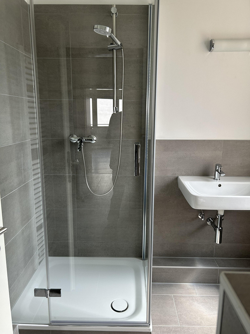 Penthouse-Style komplett renoviert und frei (nicht vermietet) – Sibeliusweg 22, 30655 Hannover(Groß Buchholz) – Vorschaubild 18