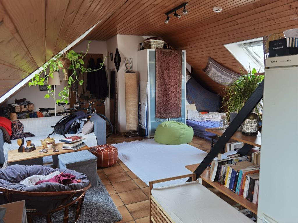 Frisch renovierte 1-Zimmer-Wohnung mit Balkon und Einbauküche – Auf der Ayl 59, 54295 Trier(Olewig) – Vorschaubild 5