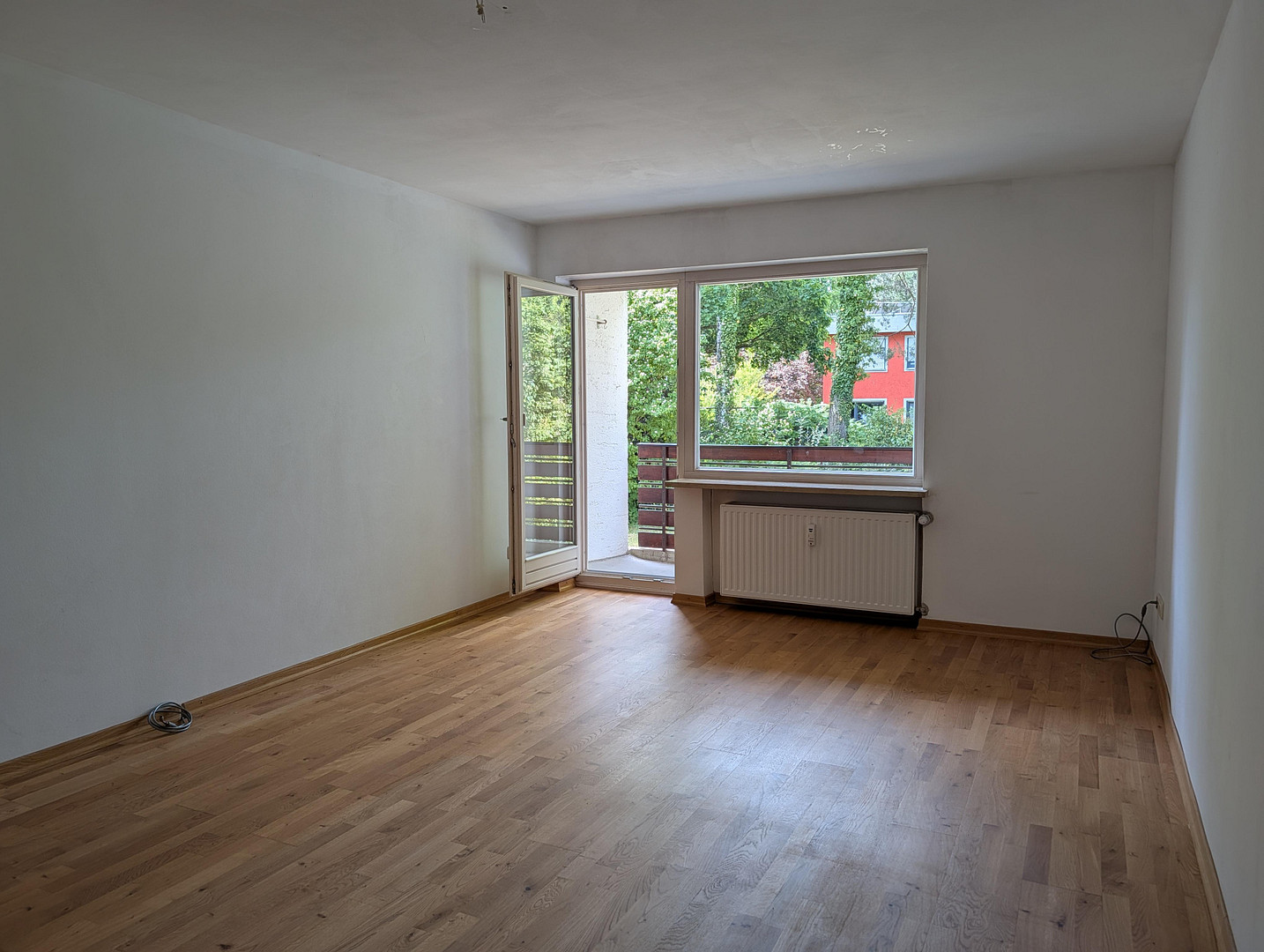 Schöne, ruhig gelegene 2-Zimmer-Wohnung mit 2 Balkonen und TG-Platz in Solln, provisionsfrei – München(Solln) – Vorschaubild 2