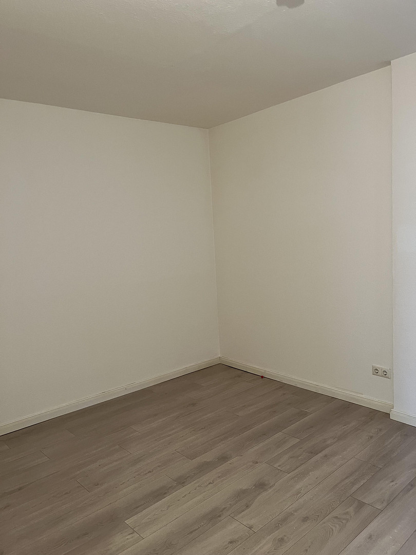 Itzehoe-Zentrum: gemütliche 3 Zimmer-Wohnung kurzfristig frei – Sandberg 49, 25524 Itzehoe – Vorschaubild 2