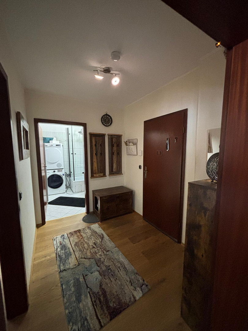 Großzügig geschnittene 2-Zimmerwohnung mit Süd-Balkon in zentraler Lage – Kölner Str. 60, 51399 Burscheid(Hilgen) – Vorschaubild 8