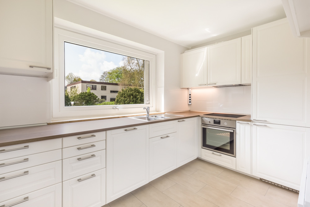 Blankenese: Moderne, ruhige 5 Zi EG/ST Whg inkl.2 Zi, Sauna, Duschbad im Souterrain – 22587 Hamburg-Blankenese(Blankenese) – Vorschaubild 2