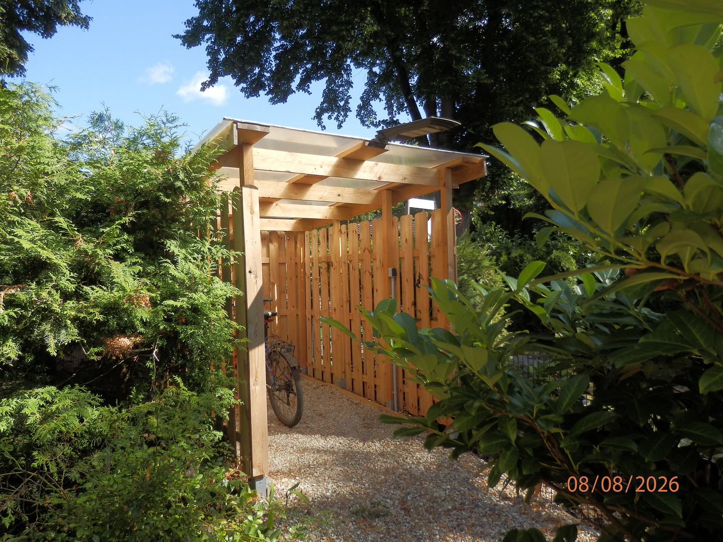 modernisierte Doppelhaushelfte mit zwei Wohnungen auf 403,50 qm Grundstück mit Garage – Bästleinsstraße 17, 16540 Hohen Neuendorf – Vorschaubild 26