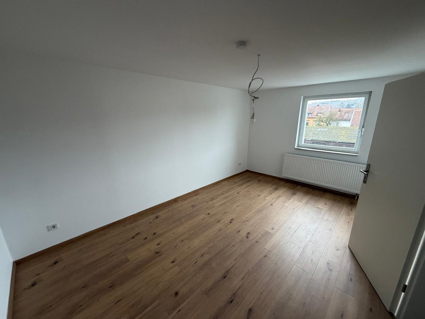 Kernsanierte Etagenwohnung, 1ZKB, Erstbezug – Petrusstr. 28, 66125 Saarbrücken(Herrensohr) – Vorschaubild 12