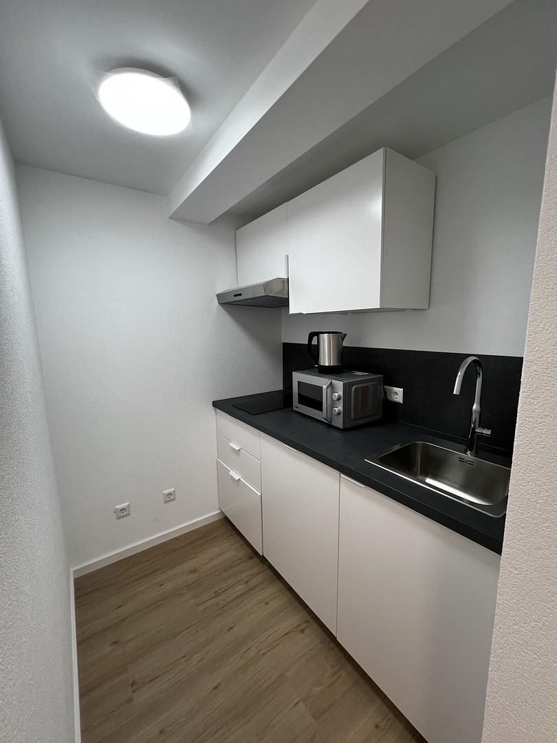 Neu renovierte voll ausgestattetes 1 Zimmerappartement im Stadtkern Degerloch – Karl-Pfaff-Str. 34, 70597 Stuttgart  (BW)(Degerloch) – Vorschaubild 6