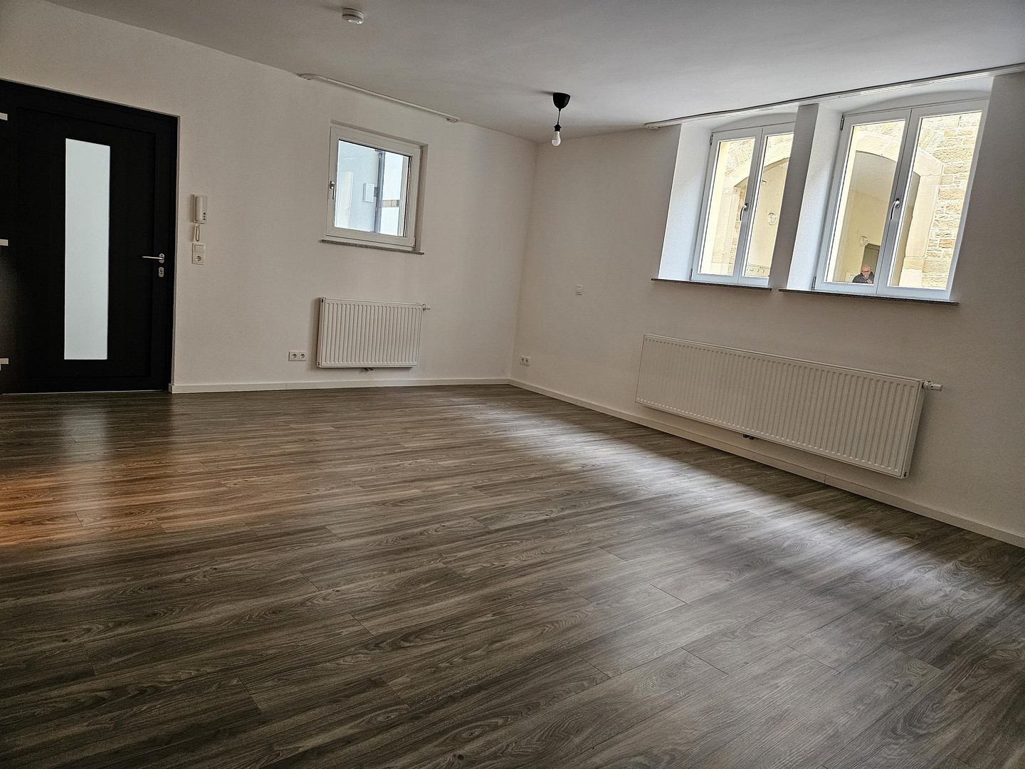 Sofort frei! Kernsanierte moderne 1-Zimmerwohnung ruhige Altstadtlage ohne KFZ-Stellplatz – Neue Gasse, 97421 Schweinfurt – Vorschaubild 5