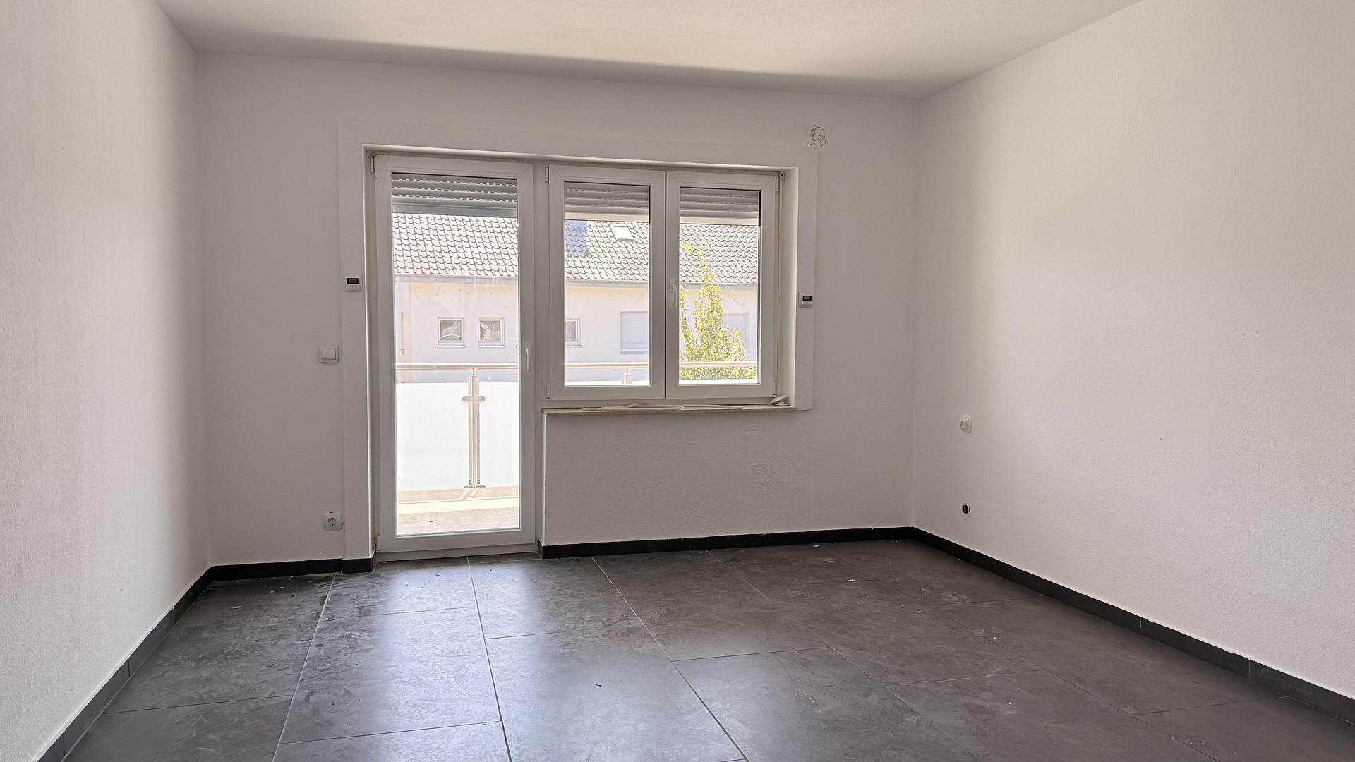 Provisionsfrei: Helle 3-Zimmer-Wohnung mit Loggia, Fußbodenheizung & Stellplatz in Hügelsheim – 76549 Hügelsheim – Vorschaubild 10