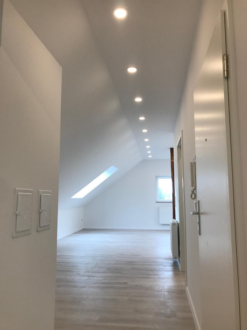Kernsanierte 3,5-Zi.-Whg. in Bo.-Riemke, sehr gute Anbindung – Tippelsberger Straße 17, 44807 Bochum(Riemke) – Vorschaubild 3
