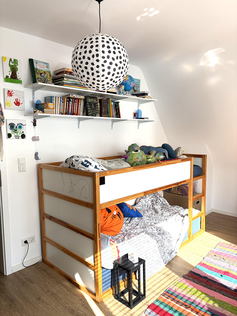 Exquisites Wohnerlebnis: 5 Zimmer, 3 Balkone, 2 Ebenen, Klima, Garage und und und..... – Thielenbrucher Allee 11, 51069 Köln(Dellbrück) – Vorschaubild 22