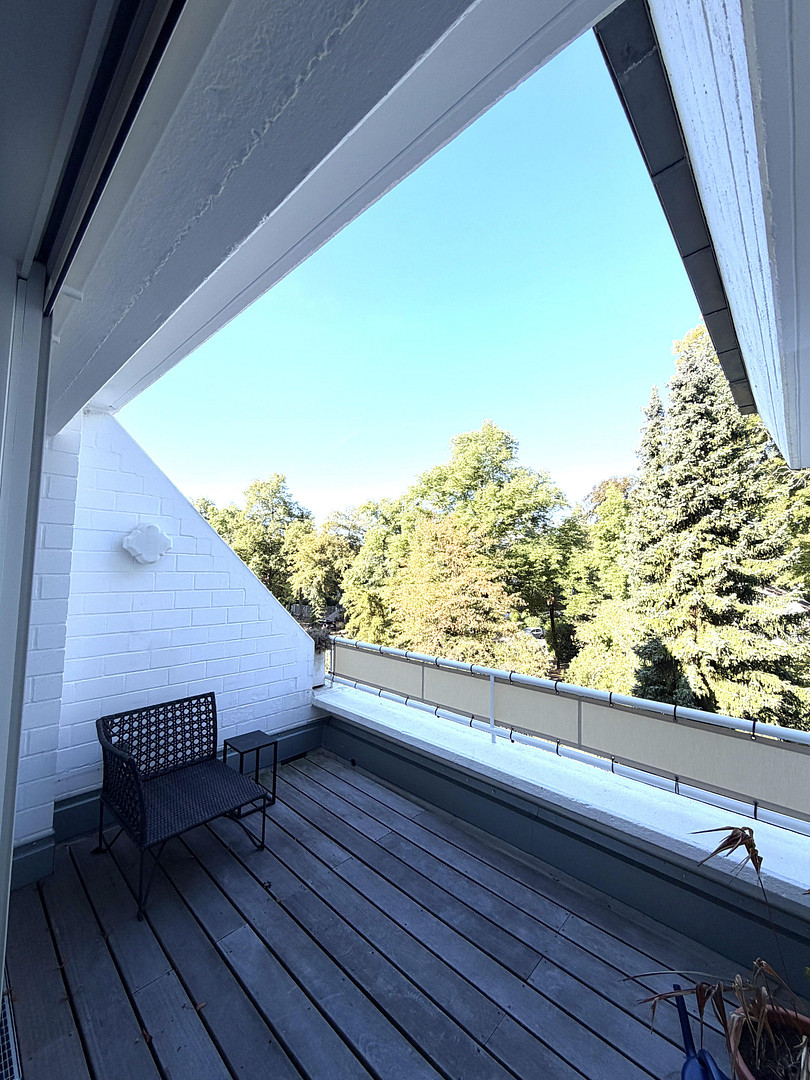 Exquisites Wohnerlebnis: 5 Zimmer, 3 Balkone, 2 Ebenen, Klima, Garage und und und..... – Thielenbrucher Allee 11, 51069 Köln(Dellbrück) – Vorschaubild 23