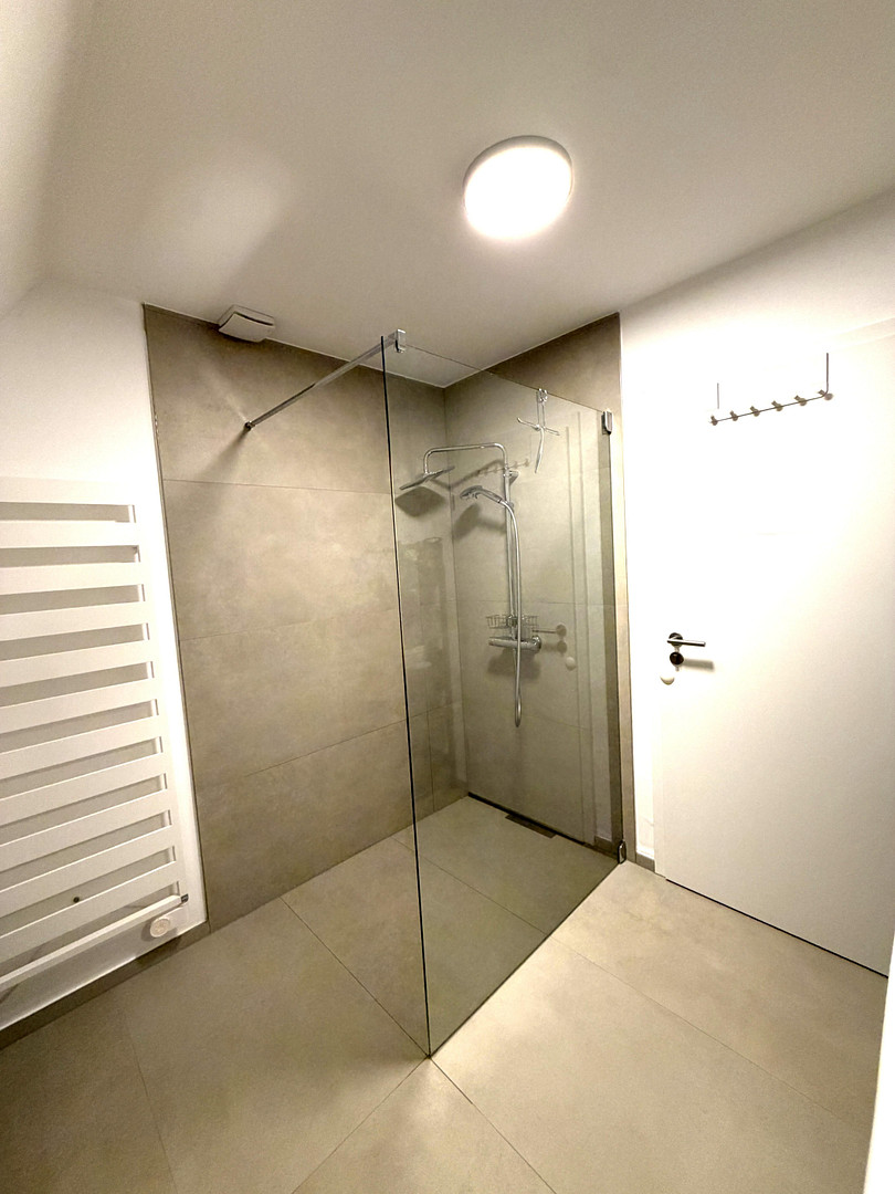 Exquisites Wohnerlebnis: 5 Zimmer, 3 Balkone, 2 Ebenen, Klima, Garage und und und..... – Thielenbrucher Allee 11, 51069 Köln(Dellbrück) – Vorschaubild 16