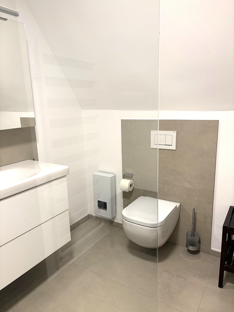 Exquisites Wohnerlebnis: 5 Zimmer, 3 Balkone, 2 Ebenen, Klima, Garage und und und..... – Thielenbrucher Allee 11, 51069 Köln(Dellbrück) – Vorschaubild 17