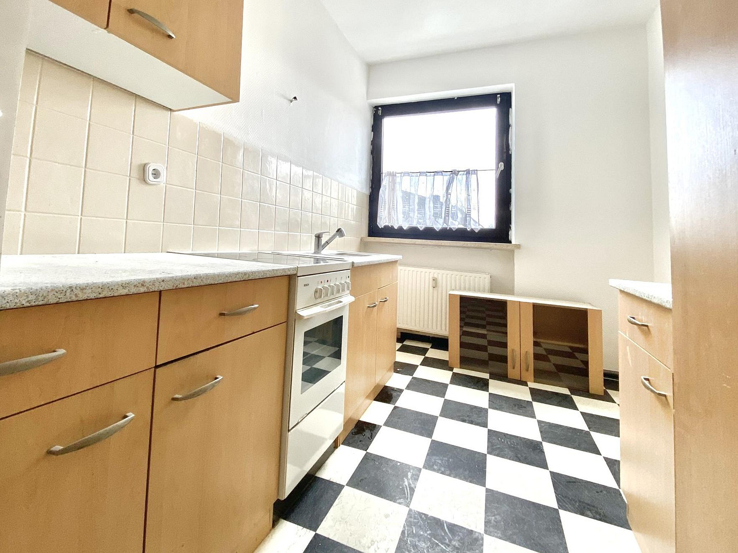 Charmante 2-Zimmer-Wohnung mit Balkon – sofort bezugsbereit – Plattenberg 57, 27283 Verden(Verden (Aller)) – Vorschaubild 6
