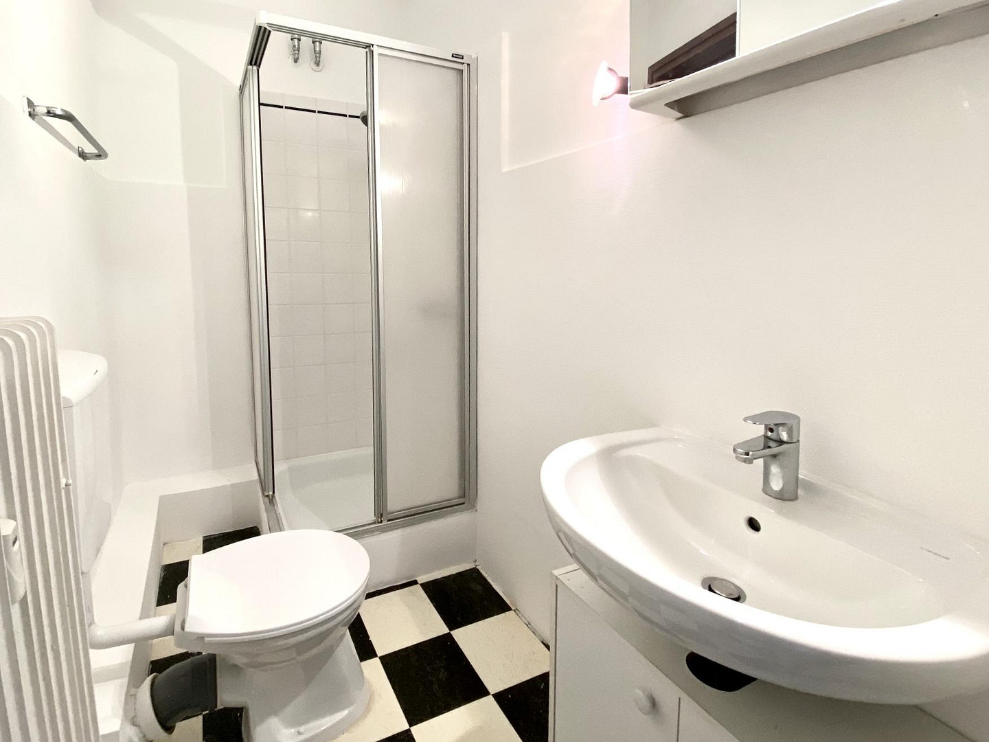 Charmante 2-Zimmer-Wohnung mit Balkon – sofort bezugsbereit – Plattenberg 57, 27283 Verden(Verden (Aller)) – Vorschaubild 8
