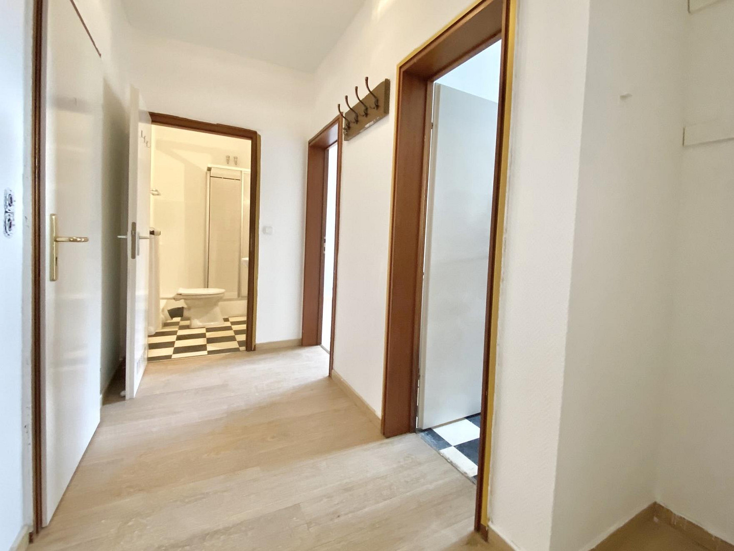 Charmante 2-Zimmer-Wohnung mit Balkon – sofort bezugsbereit – Plattenberg 57, 27283 Verden(Verden (Aller)) – Vorschaubild 5