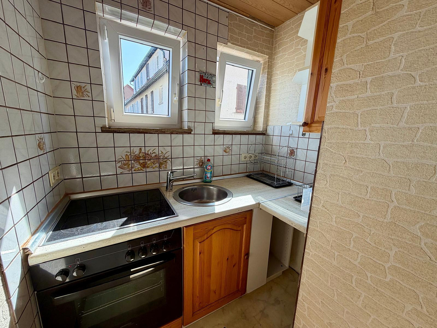 2-Zimmer Wohnung in begehrter Wohnlage – Hermannstraße 14, 72793 Pfullingen – Vorschaubild 4