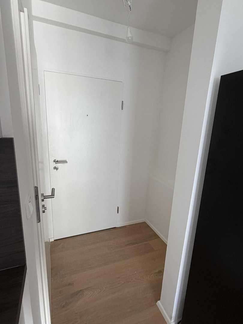 Erstbezug Kernsaniert | Helle 2-Zimmer Wohnung mit Balkon in München-Giesing – 81549 München(Obergiesing) – Vorschaubild 6